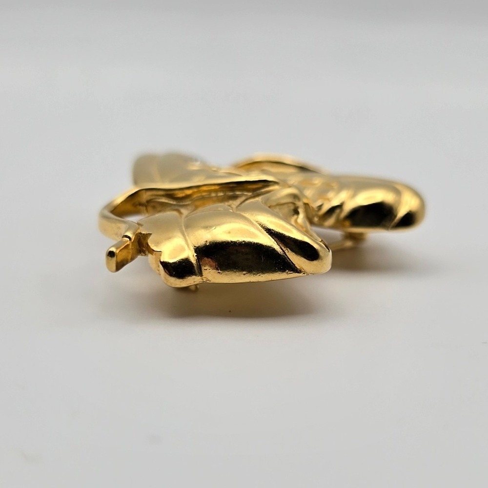 Tennis Shoe Brooch Gold Tone Rhinestone Sneaker Pin Sporty Gift Athletic Fashion - Picture 7 of 9